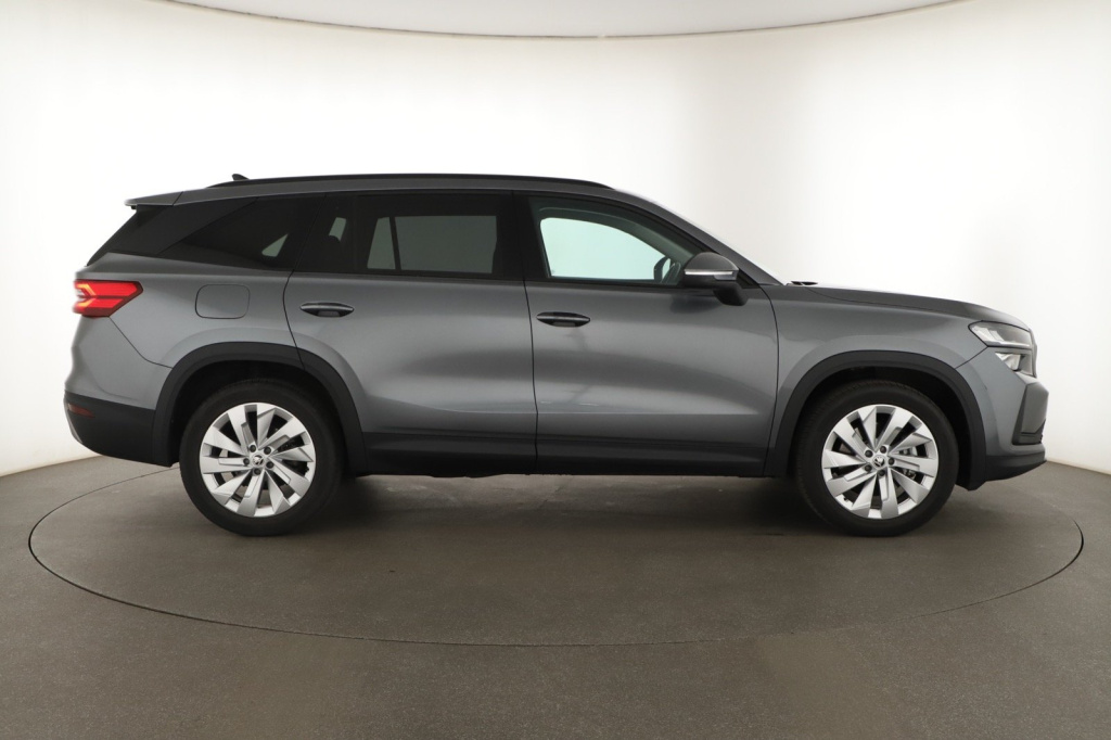Škoda Kodiaq 1.5 TSI 2025 8