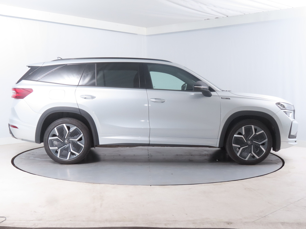 Škoda Kodiaq 2.0 TDI 4x4 2025 8