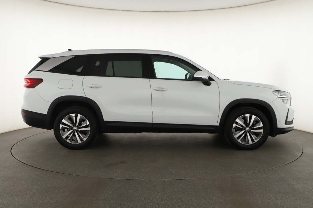 Škoda Kodiaq 2.0 TDI 4x4 2025 8