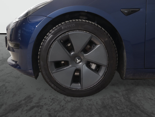 Tesla Model 3 Std Range Plus 55kWh 2021 17