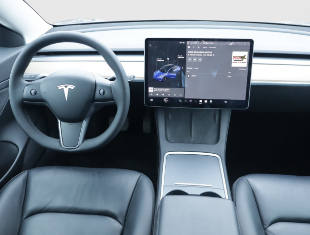 Tesla Model 3 Std Range Plus 55kWh 2021 8
