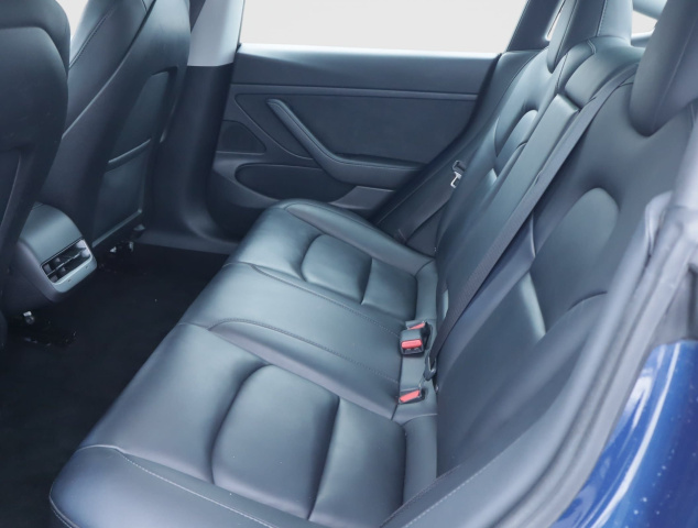 Tesla Model 3 Std Range Plus 55kWh 2021 11