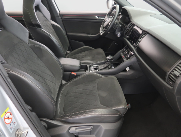 Škoda Kodiaq 1.5 TSI 2021 10