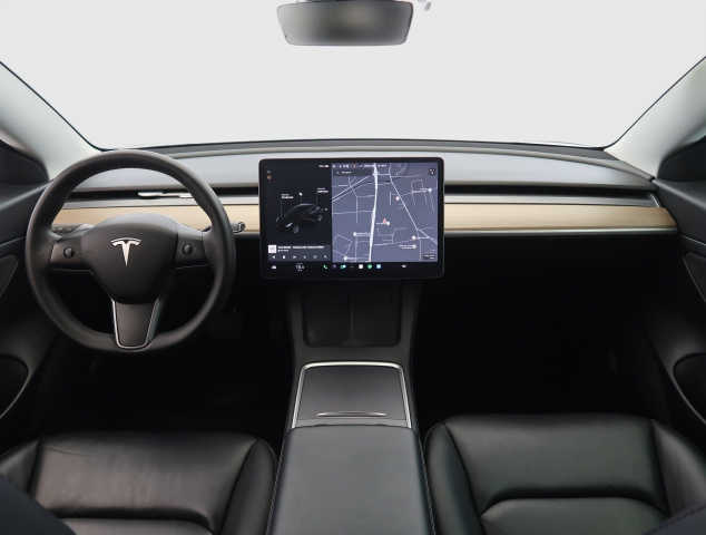 Tesla Model 3 Std Range Plus 55kWh 2021 9