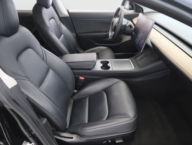 Tesla Model 3 Std Range Plus 55kWh 2021 10
