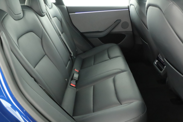 Tesla Model 3 Standard Range LFP 2023 11