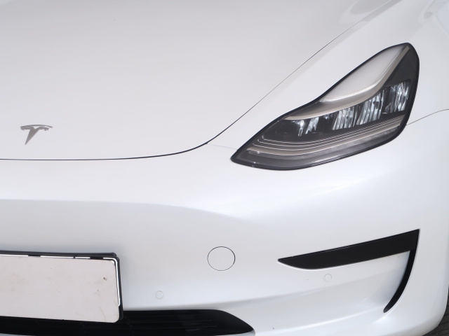 Tesla Model 3 Std Range Plus 52kWh 2020 23