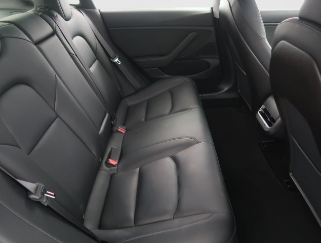 Tesla Model 3 Std Range Plus 52kWh 2019 11