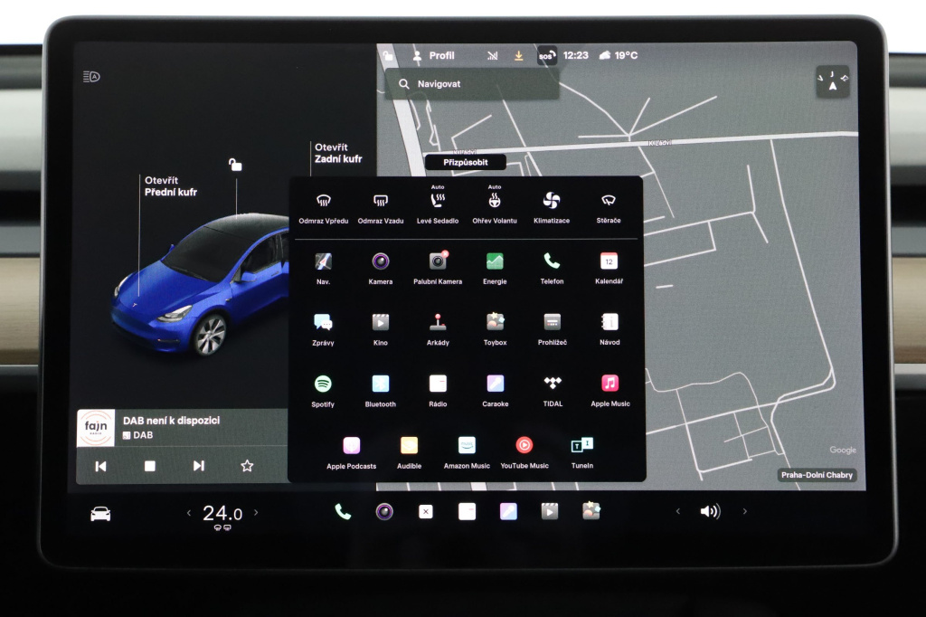 Tesla Model Y 4x4 2021 23