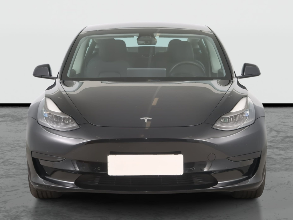 Tesla Model 3 2021 2