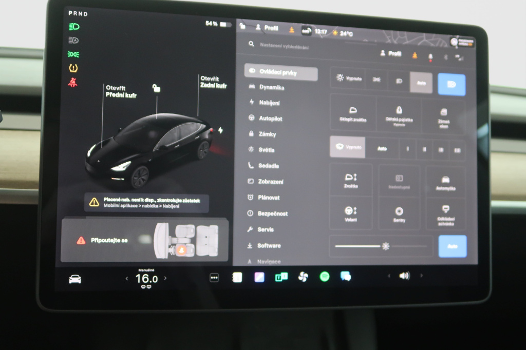 Tesla Model 3 2021 14