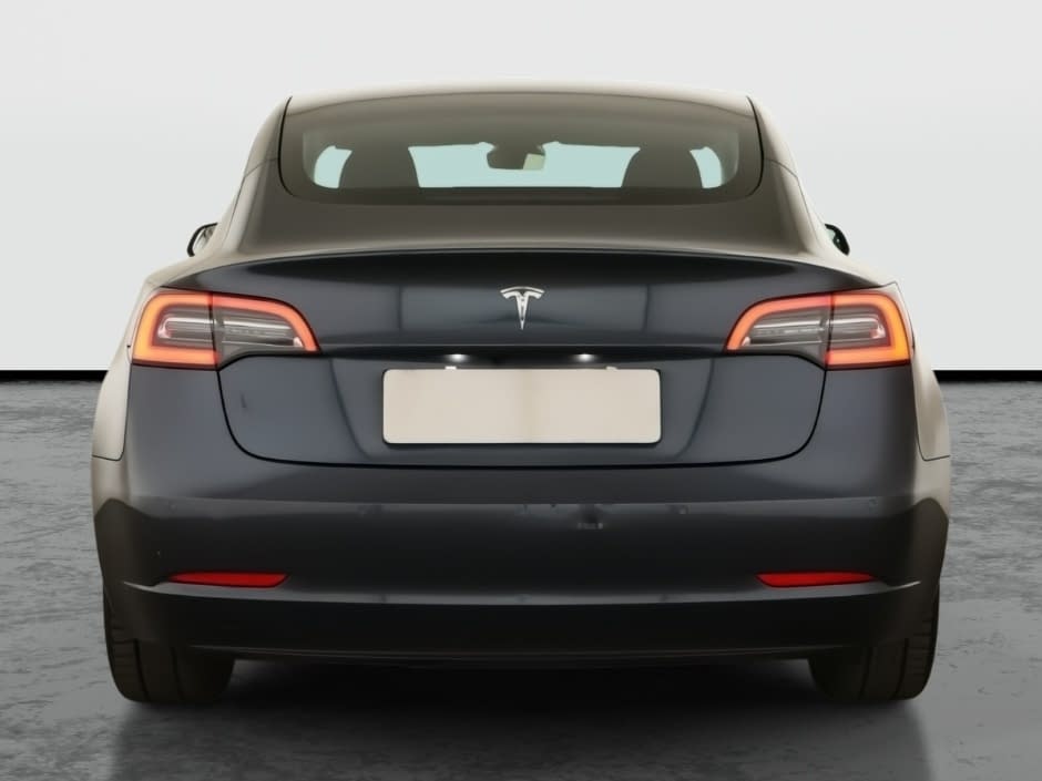 Tesla Model 3 2020 6
