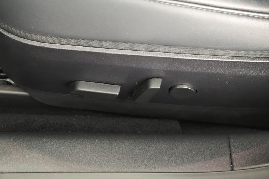 Tesla Model 3 2020 20