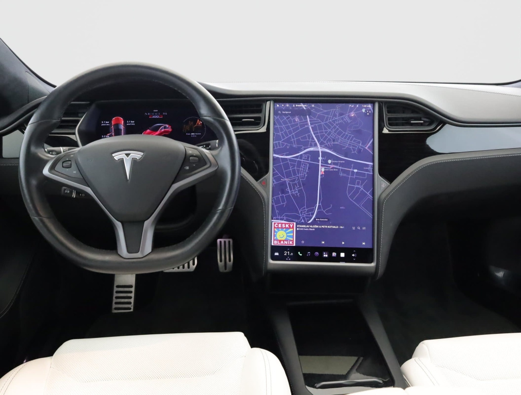 Tesla Model S 4x4 2019 9