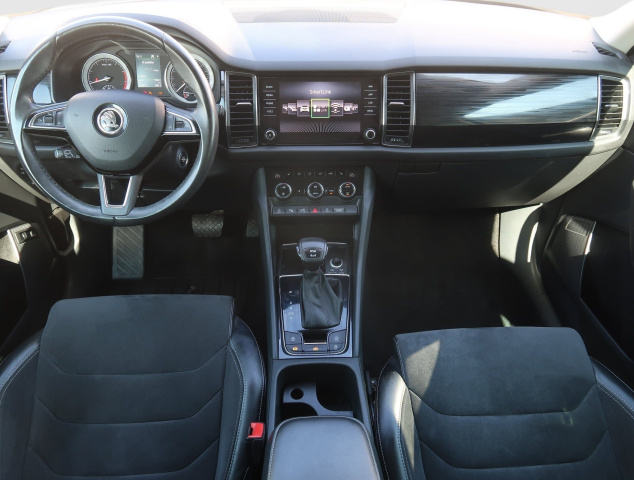 Škoda Kodiaq 2.0 TSI 2016 9