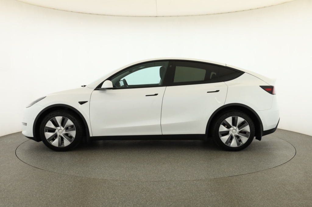 Tesla Model Y 4x4 2022 4