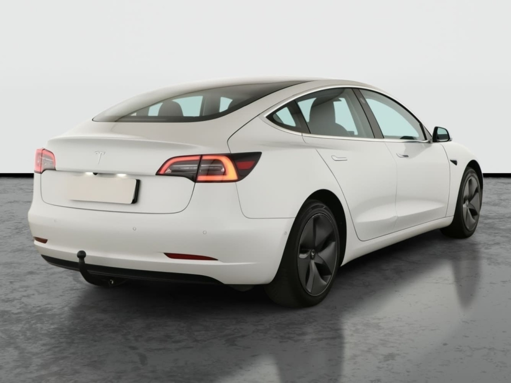 Tesla Model 3 2019 7