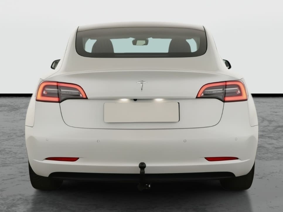 Tesla Model 3 2019 6