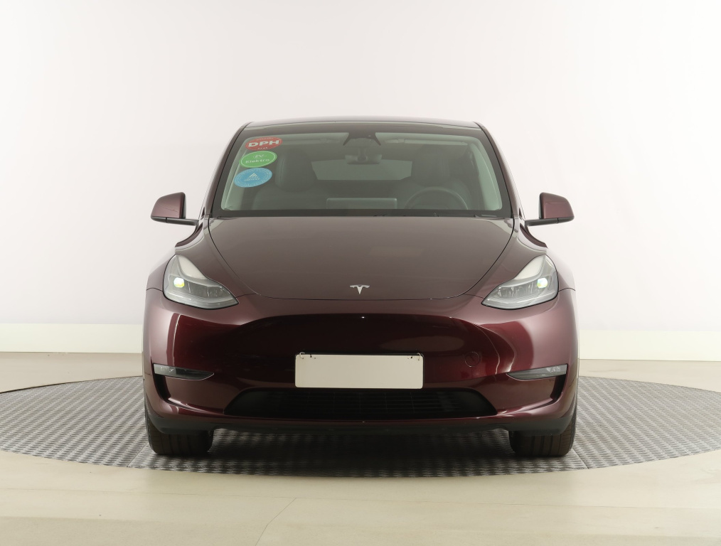 Tesla Model Y 4x4 2023 2