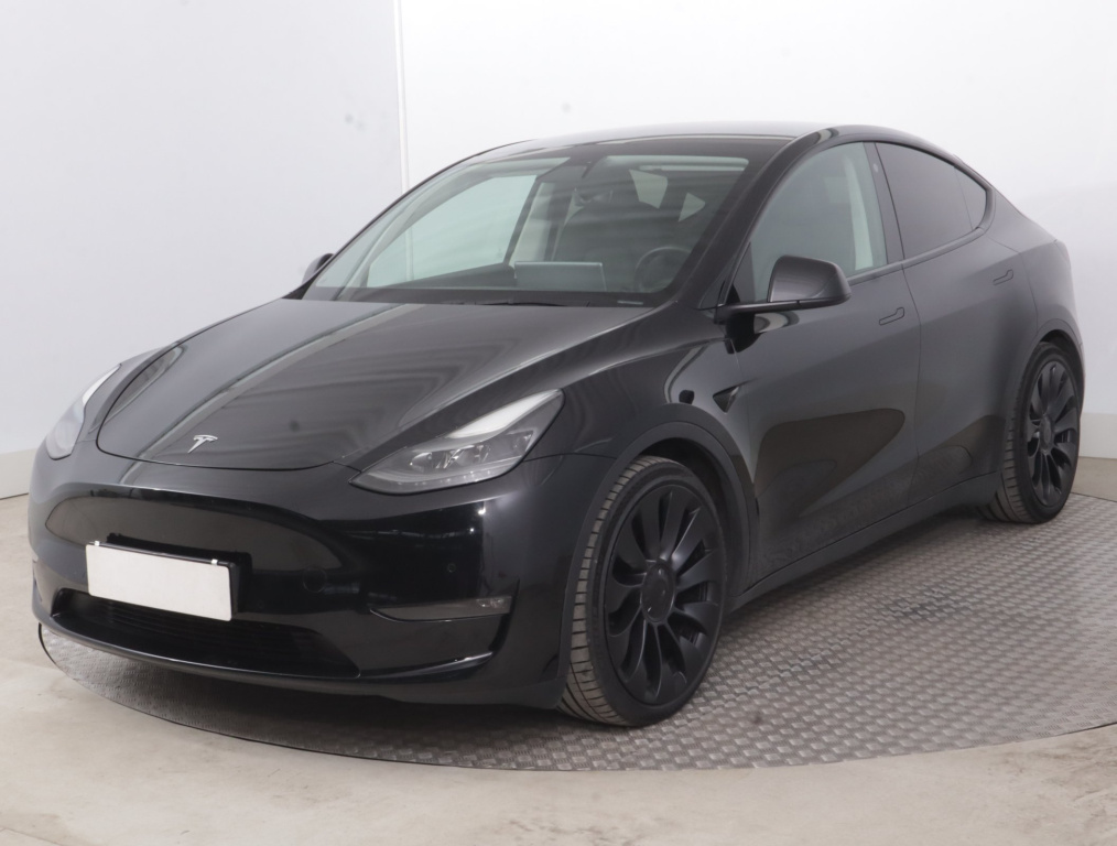 Tesla Model Y 4x4 2022 3