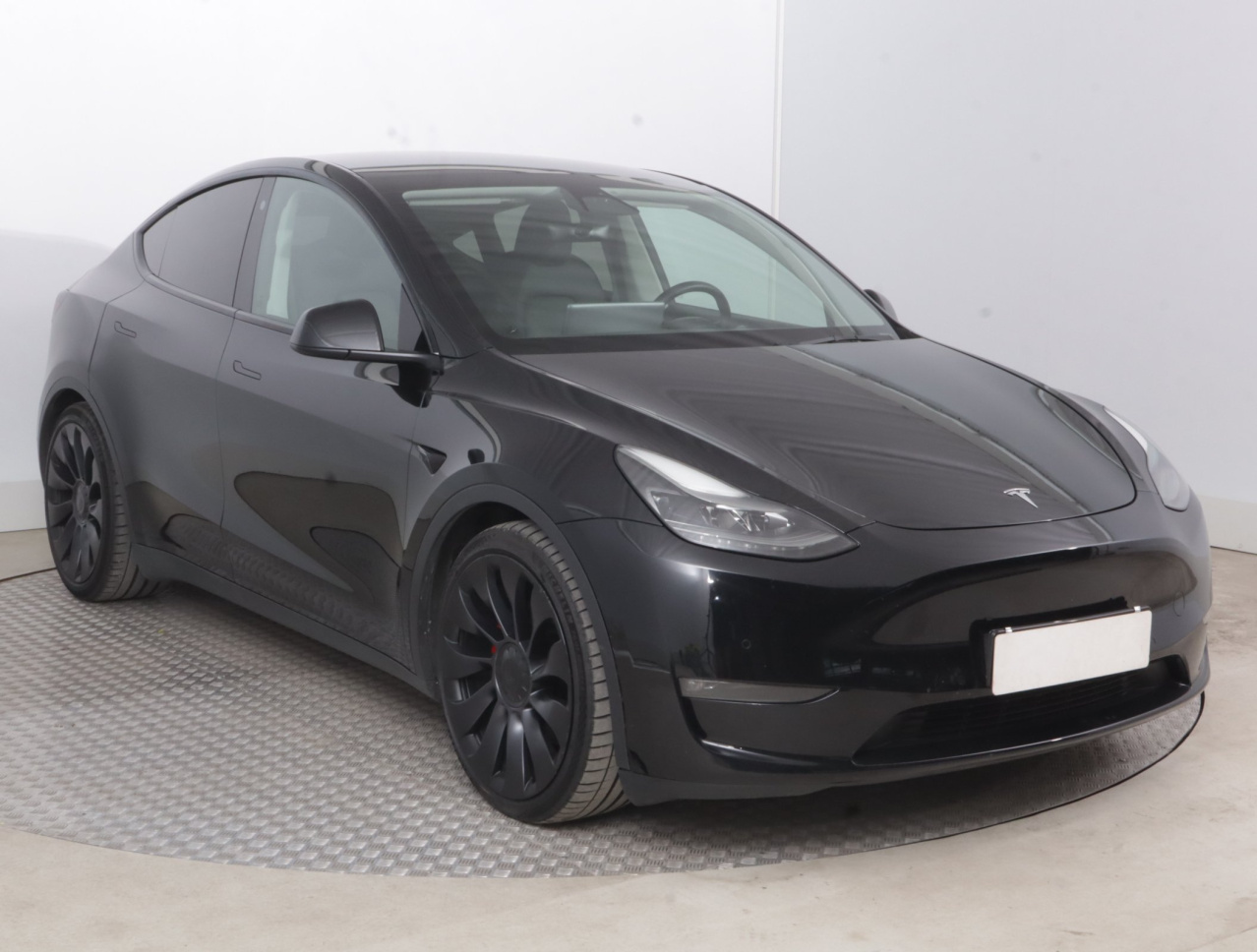 Tesla Model Y 4x4 2022
