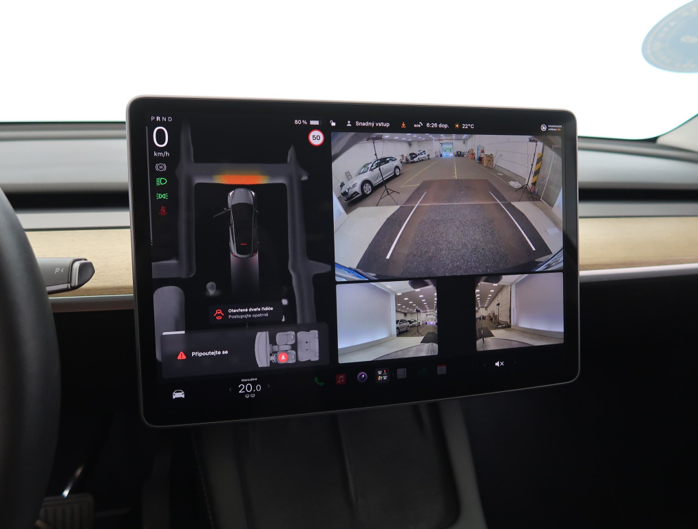 Tesla Model Y 4x4 2022 19