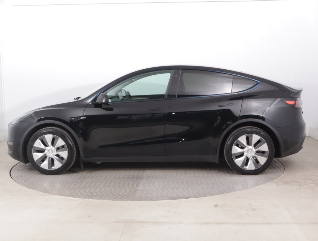 Tesla Model Y 4x4 2023 4