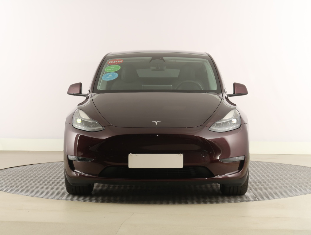 Tesla Model Y 4x4 2023 2