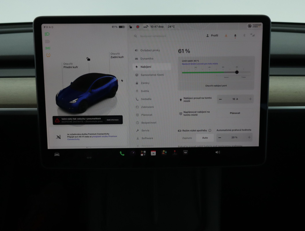 Tesla Model Y 4x4 2022 14