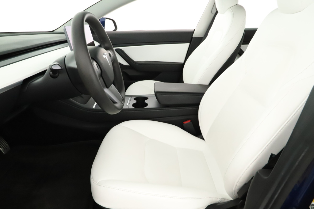 Tesla Model 3 4x4 2020 13