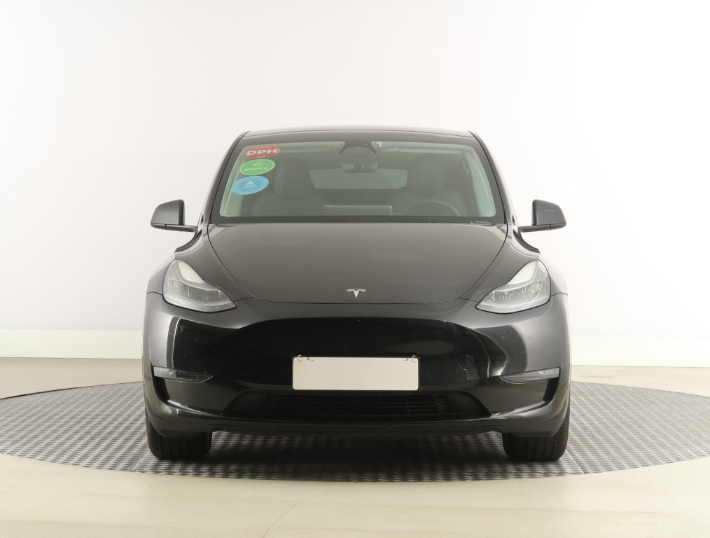 Tesla Model Y 4x4 2023 2
