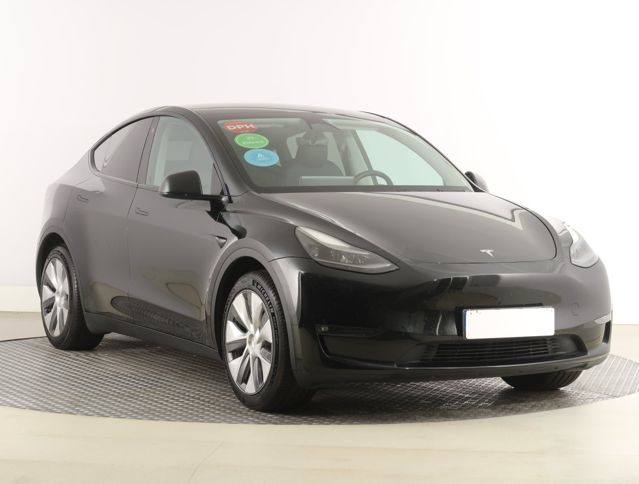 Tesla Model Y 4x4 2023