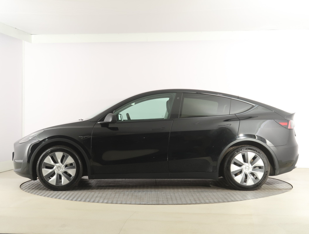Tesla Model Y 4x4 2023 4
