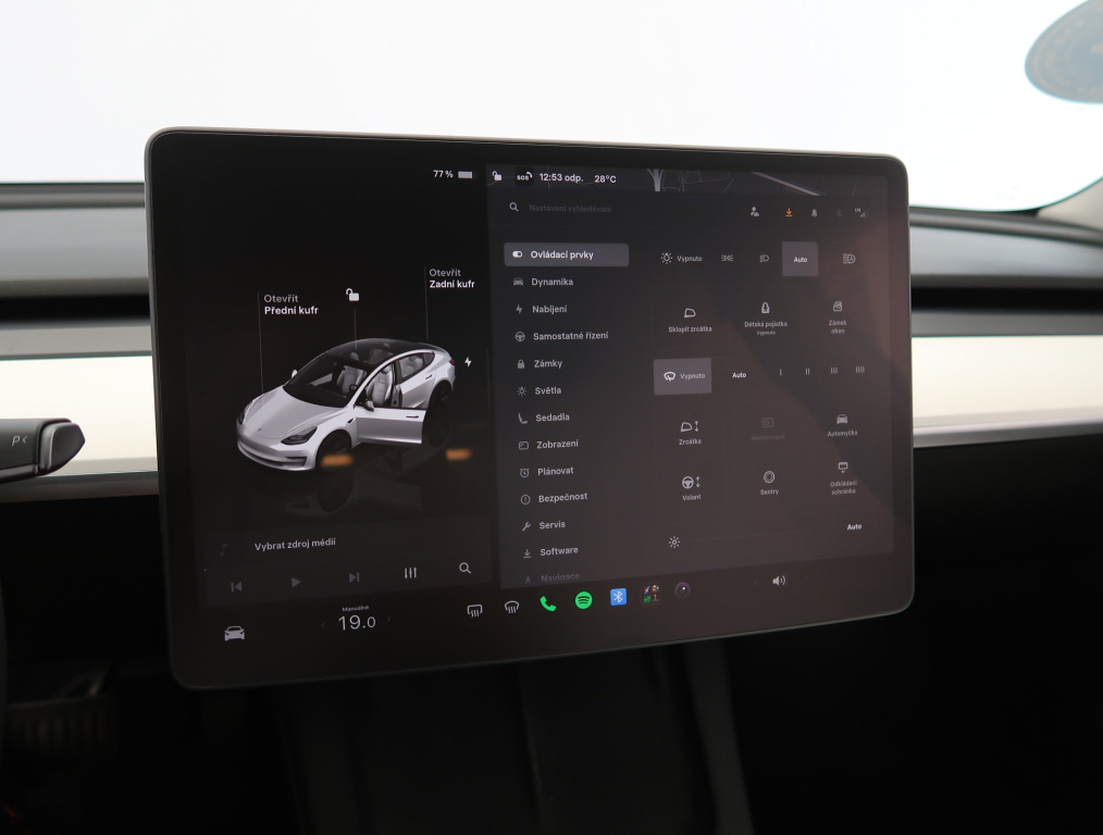 Tesla Model 3 4x4 2022 22