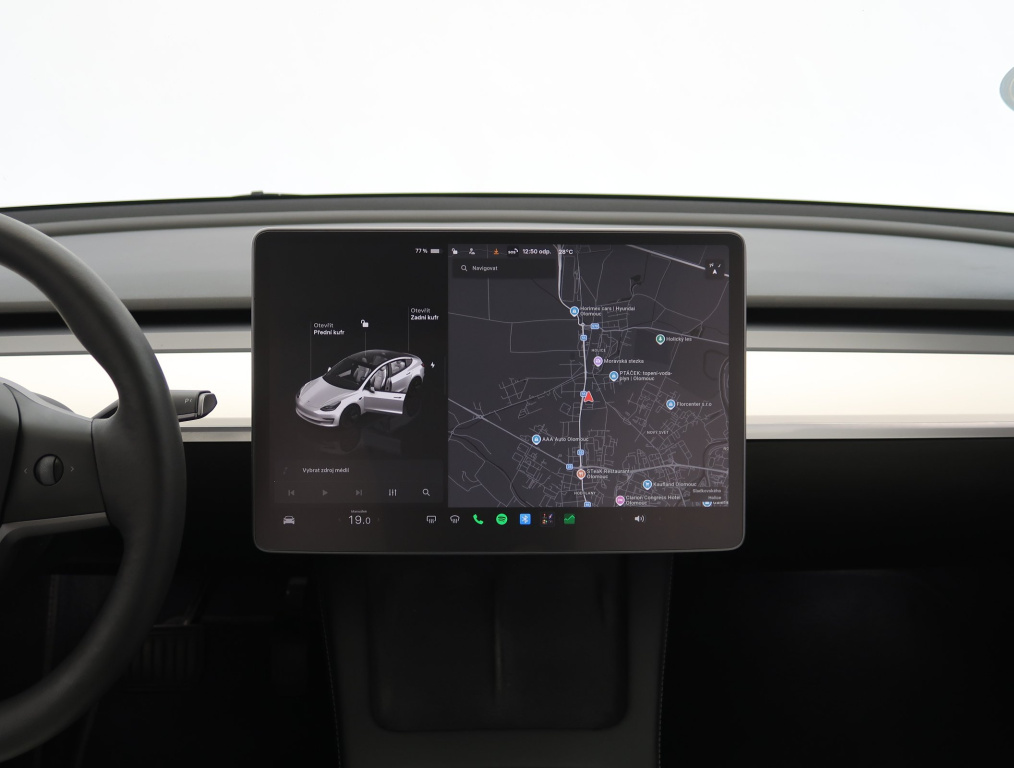 Tesla Model 3 4x4 2022 14