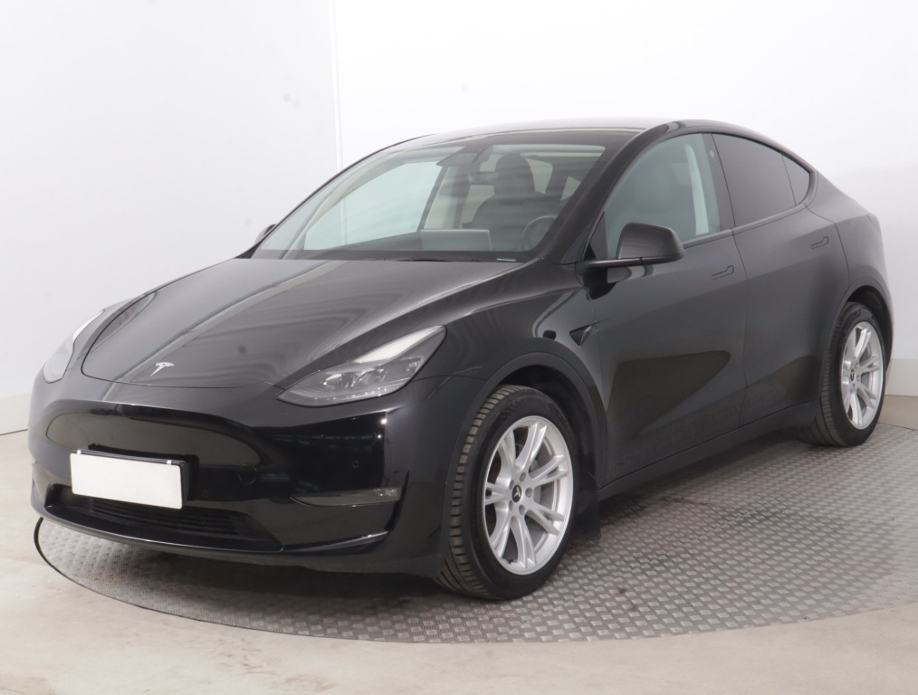 Tesla Model Y 4x4 2022 3