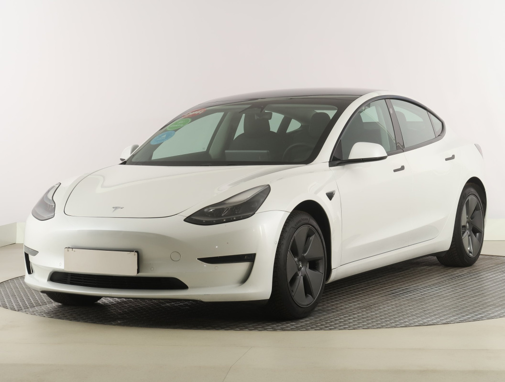 Tesla Model 3 4x4 2021 3
