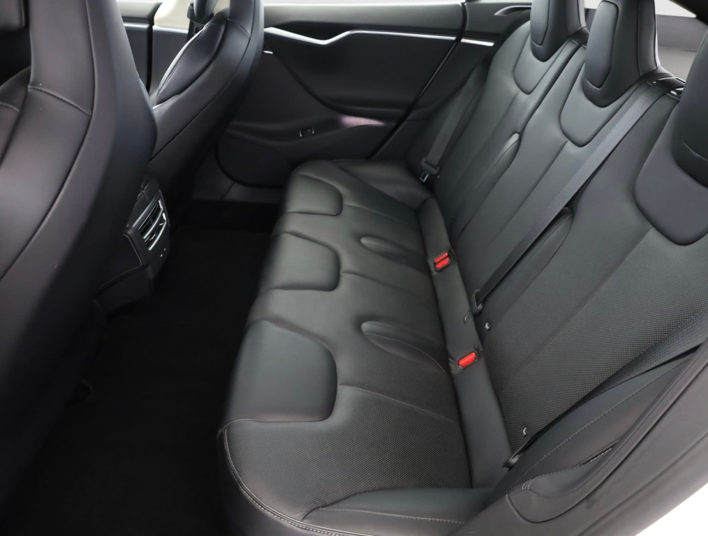 Tesla Model S 4x4 2017 12