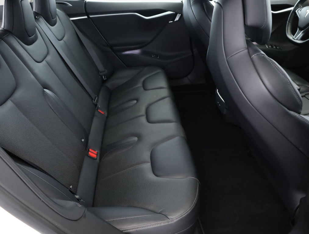 Tesla Model S 4x4 2017 11