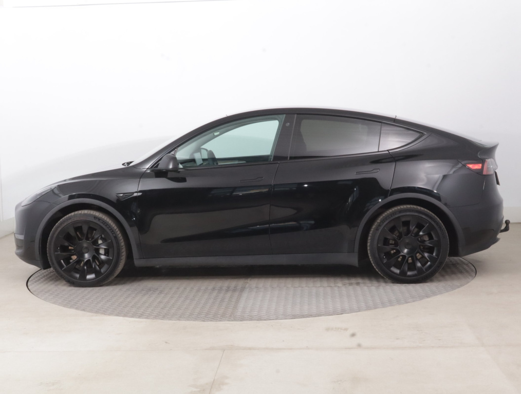 Tesla Model Y 4x4 2023 4