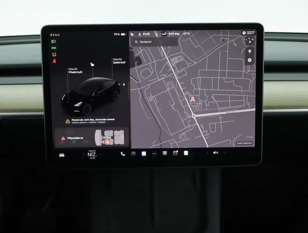 Tesla Model Y 4x4 2023 15