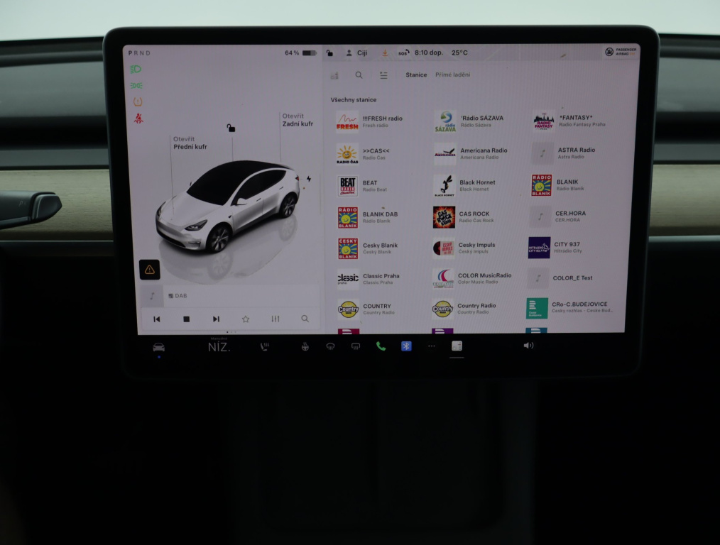 Tesla Model Y 4x4 2022 15