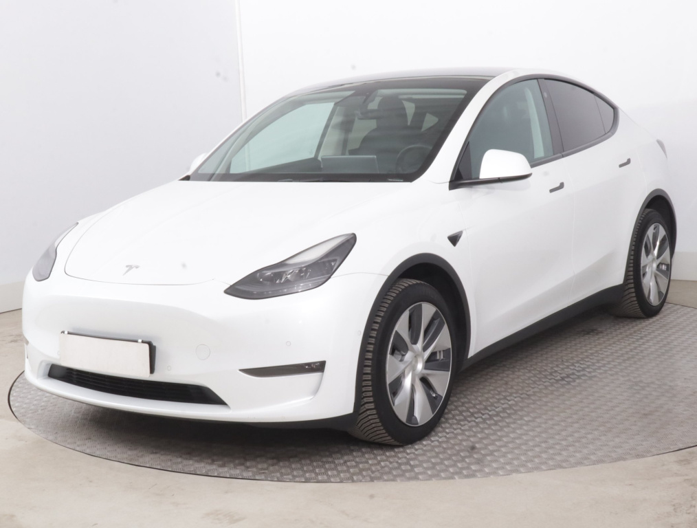 Tesla Model Y 4x4 2022 3