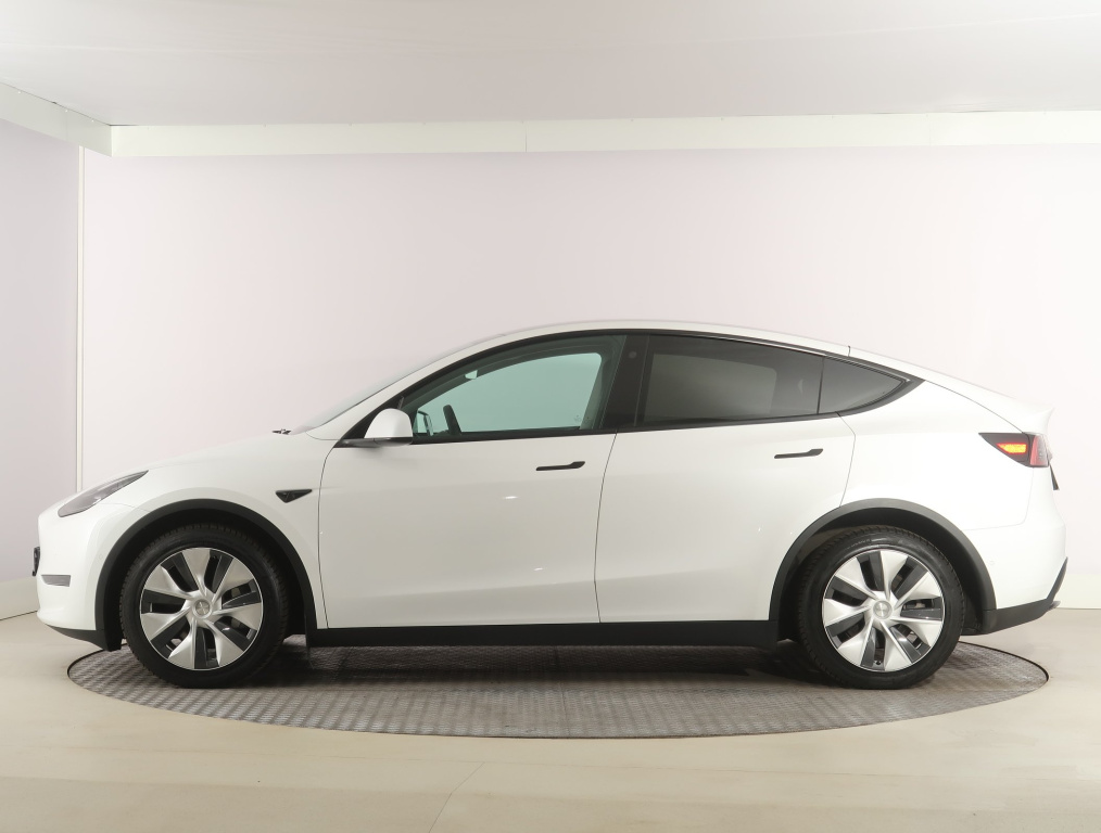 Tesla Model Y 4x4 2022 4