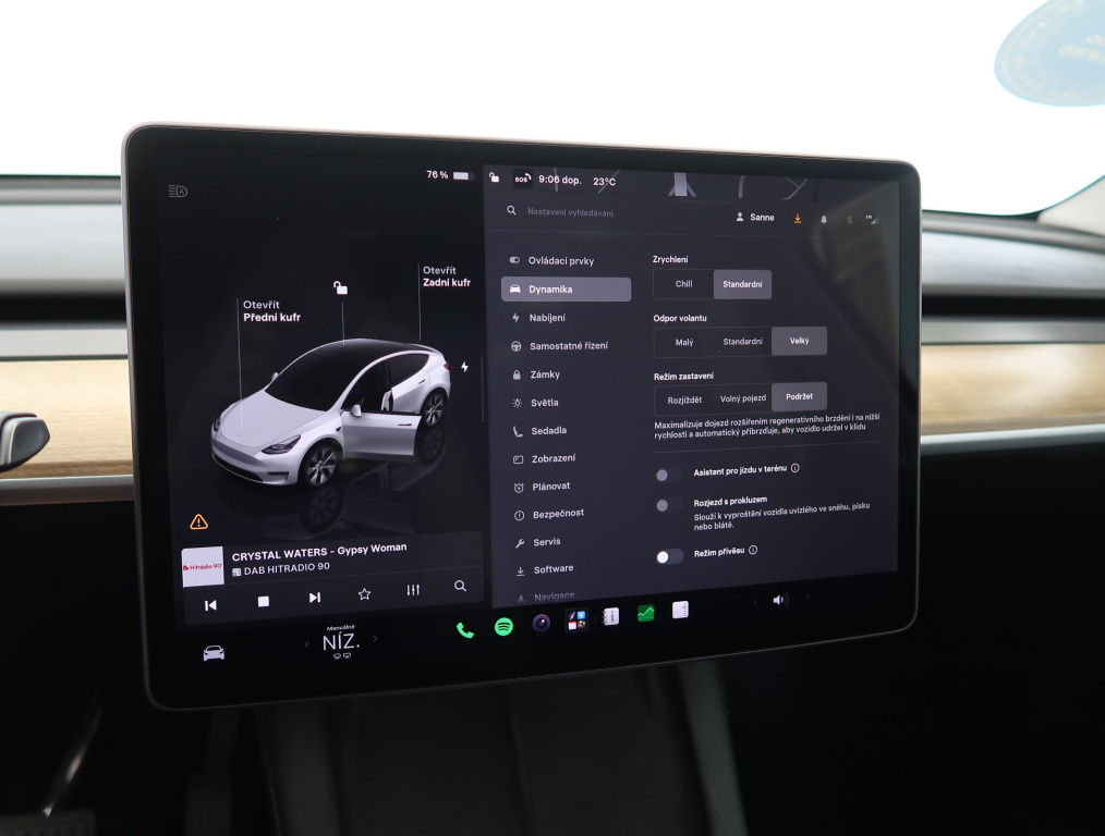 Tesla Model Y 4x4 2022 22