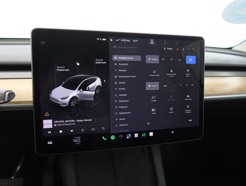 Tesla Model Y 4x4 2022 21