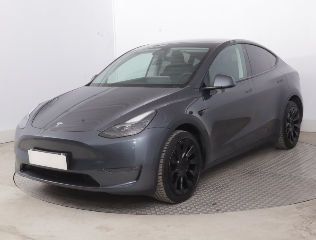 Tesla Model Y 4x4 2022 3
