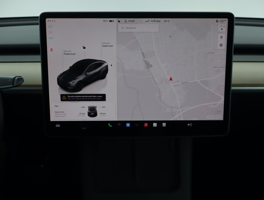 Tesla Model Y 4x4 2022 13