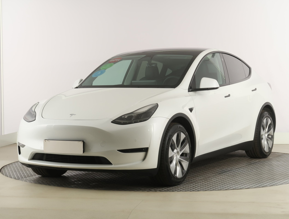 Tesla Model Y 4x4 2022 3