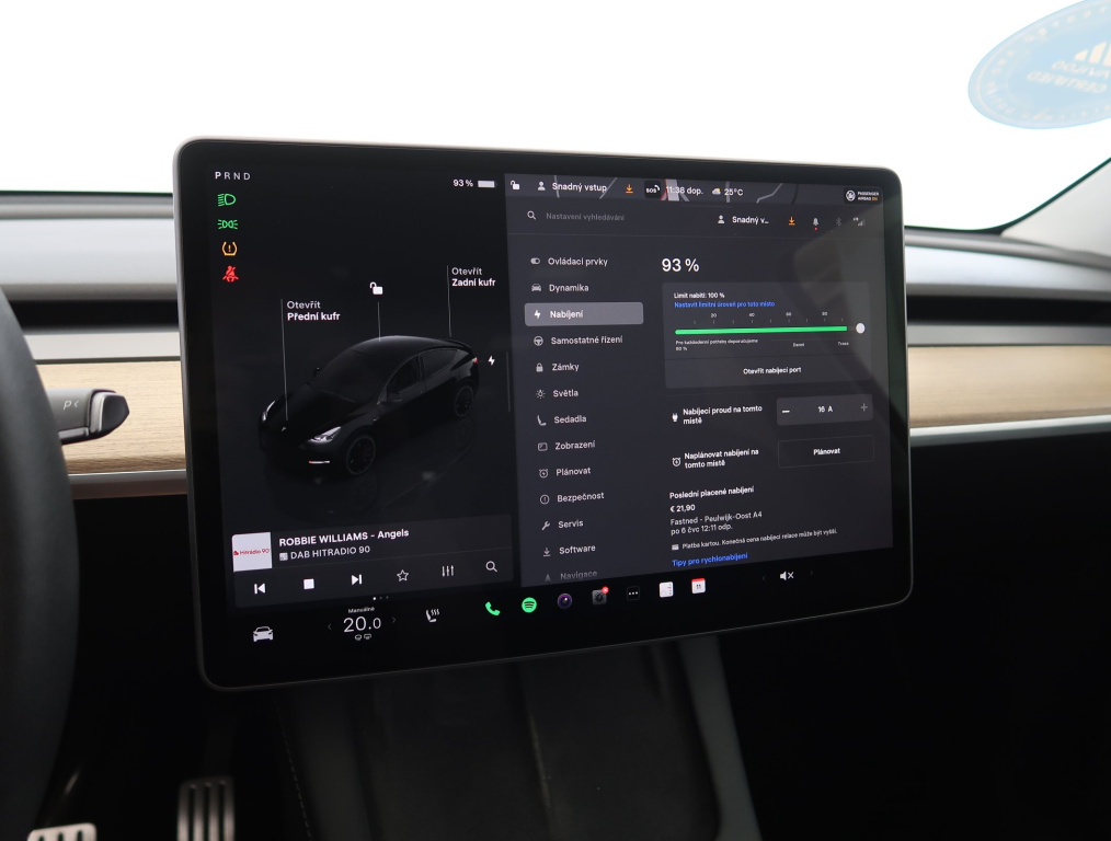 Tesla Model Y 4x4 2022 24